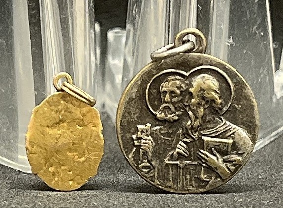 Italy 1920´ old lot x2 St. Sebastian, St Peter & Paul, Mary Help, gold the small