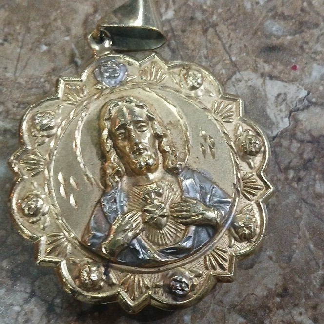 Gold Tone Christian Medal Pendant Sacred Heart Virgin Mary Religious Design