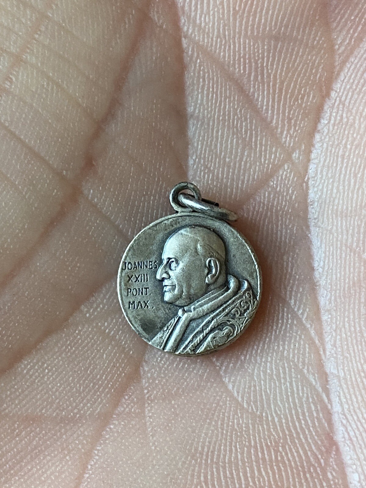 VTG 1950’s SAINT CHRISTOPHER BABY JESUS PROTECTOR CATHOLIC CHARM POPE JOHN XXIII