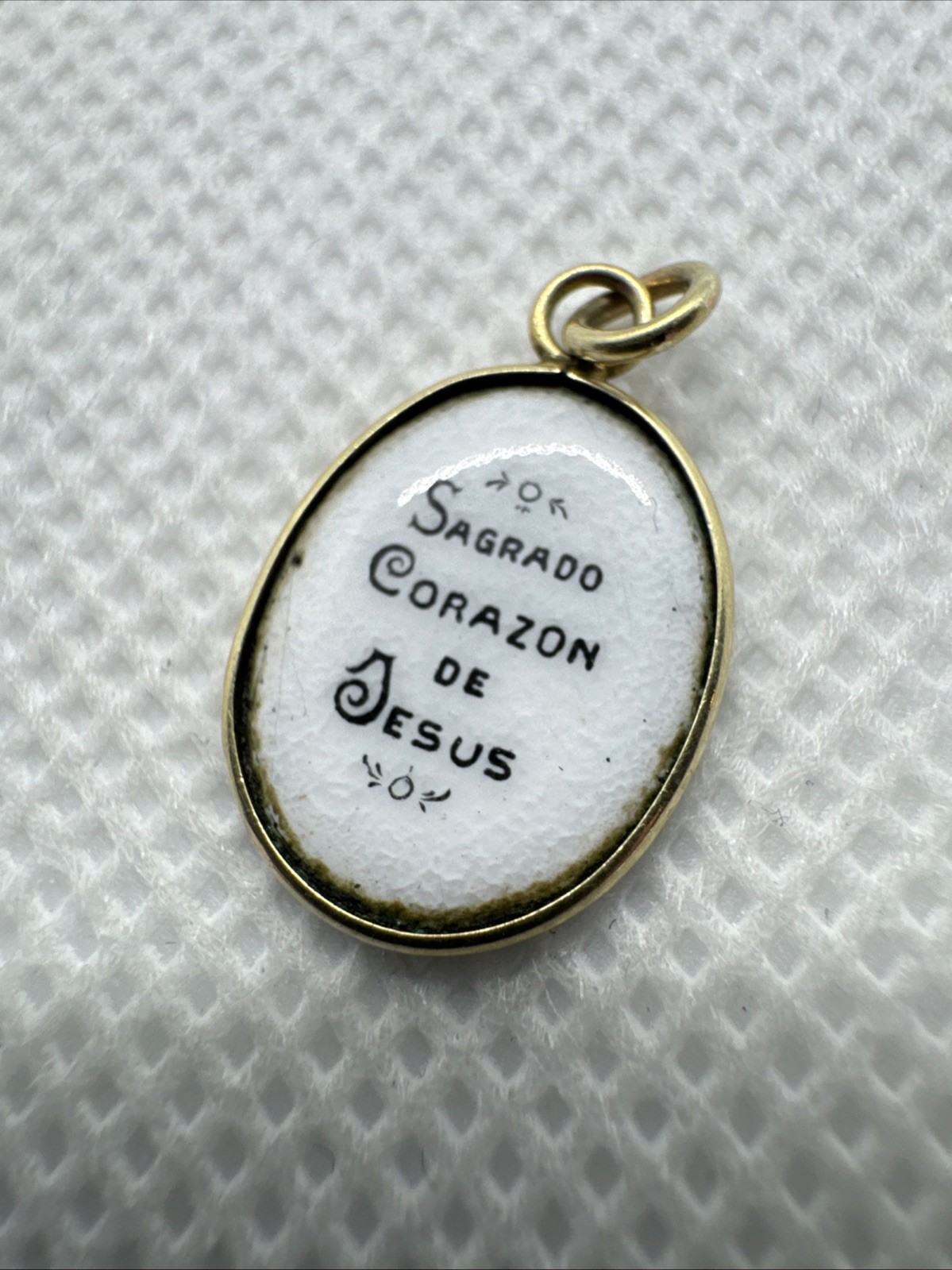 Vintage Sacred Heart of Jesus Sagrado Corazon Medal 14k Gold Pendant Enamel