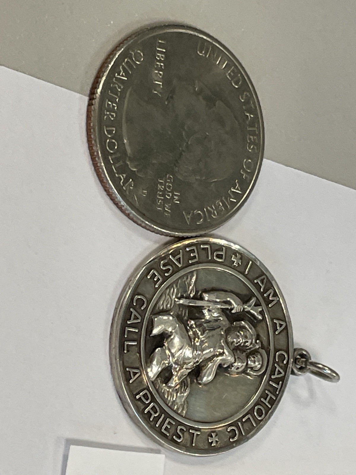 STERLING SILVER RELIGIOUS ITEMS VINTAGE CHAPEL, CREED, ALE(PANDORA?),DIFF.SAINTS