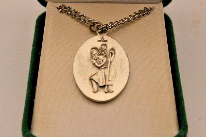 Saint Christopher Sterling Silver Girl’s Volleyball Medal Jewelry 18 In