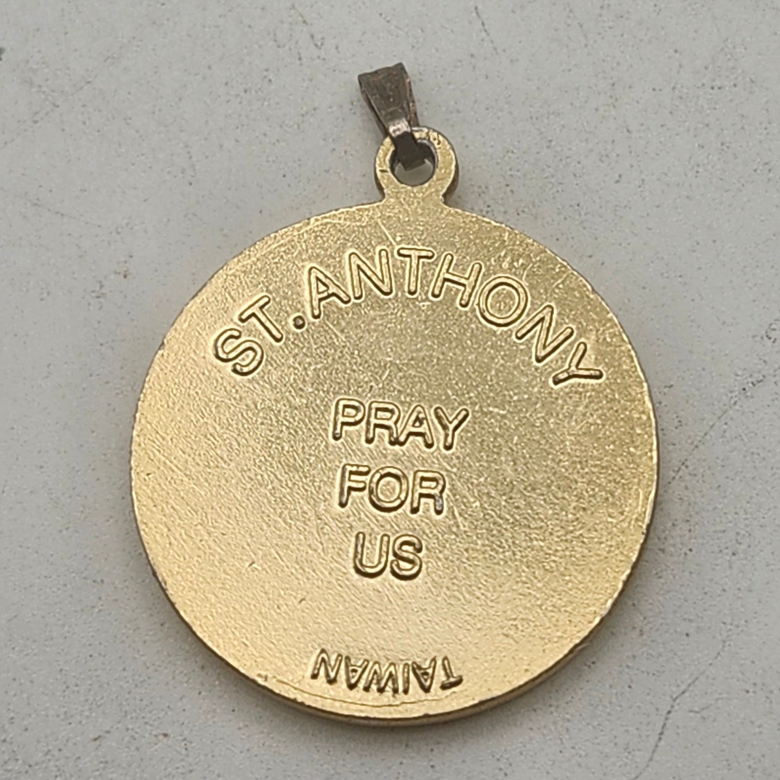 Saint Anthony Medal Pendant Taiwan Catholic Gold Silver Tone Prayer Charm 1in
