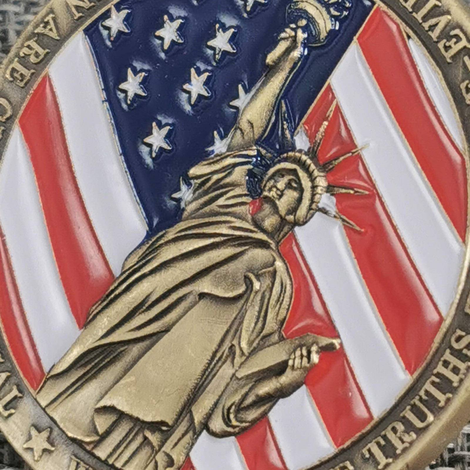 Strugglejewelry United States Liberty Bell 1776 Challenge Coin Iconic Bronze