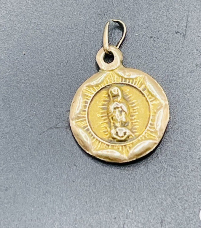 Vintage 10K Yellow Gold Our Lady of Guadalupe Scapular Medal