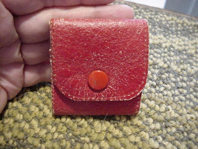 Vintage POCKET SHRINE SCAPULAR BADGE Crucifix/Metals-RED LEATHER Pouch-SNAP