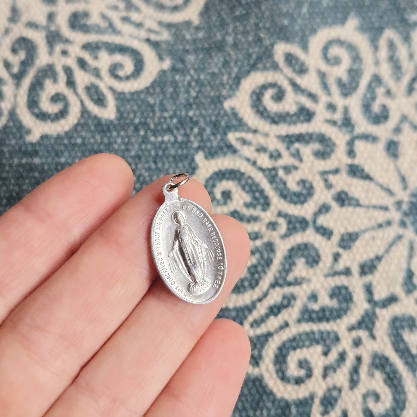 Vintage Dainty Classic Silver Miraculous Medal Virgin Mary Medallion Pendant