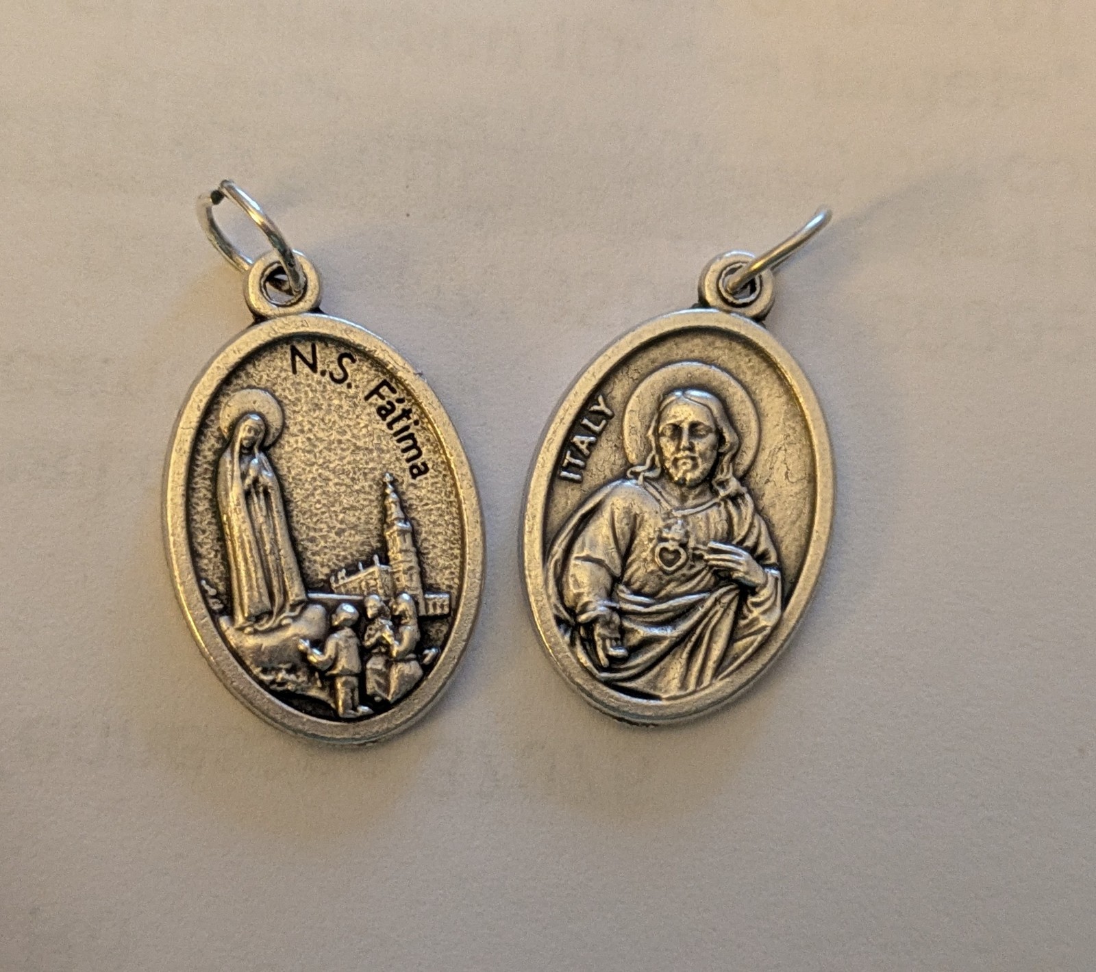 Our Lady Of Fatima/Sacred Heart Of Jesus On The Reverse medal, made in Italy
