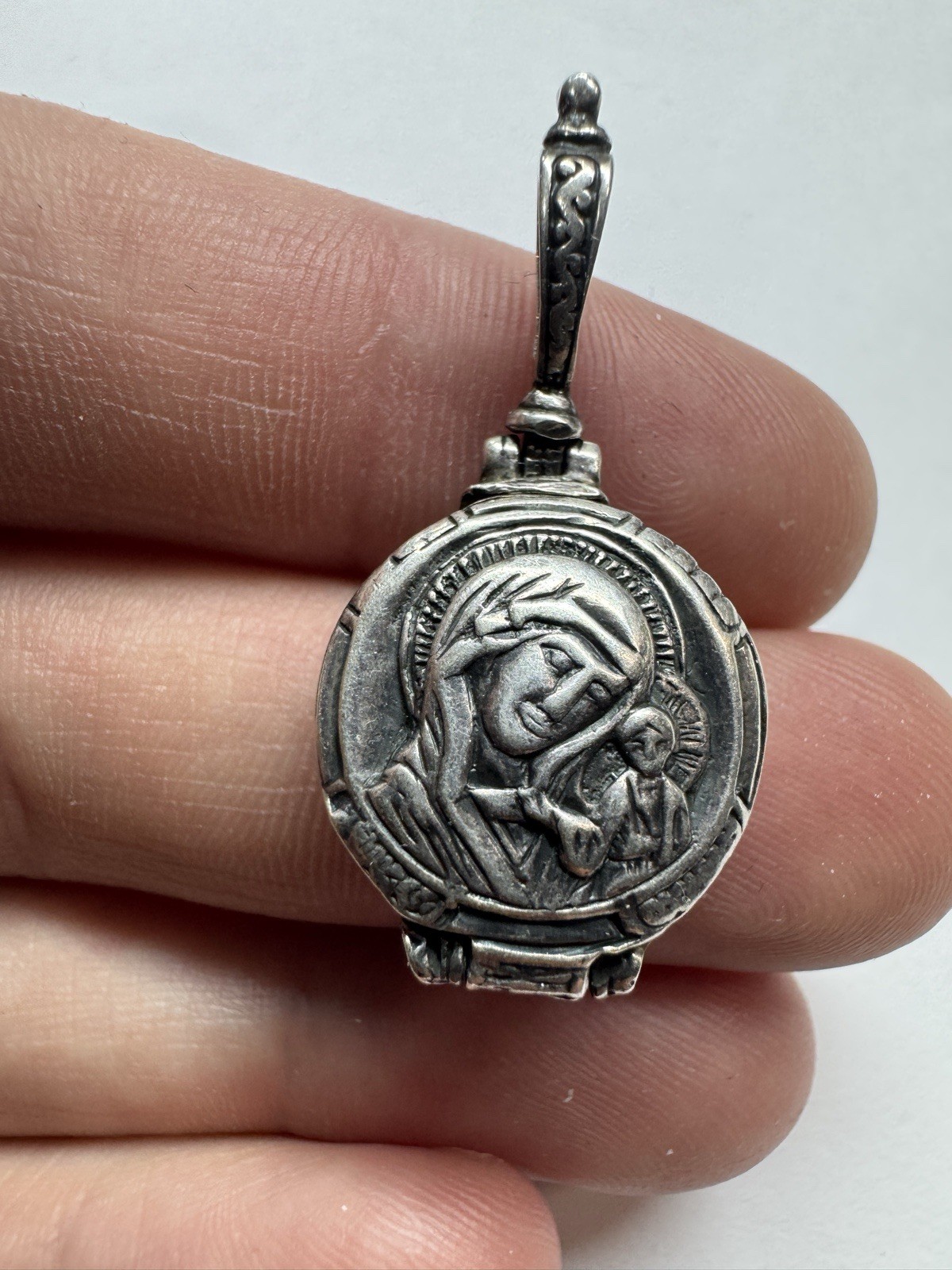 925 Sterling Silver Orthodox Icon Locket Pendant Kazan Mother of God 7.1g