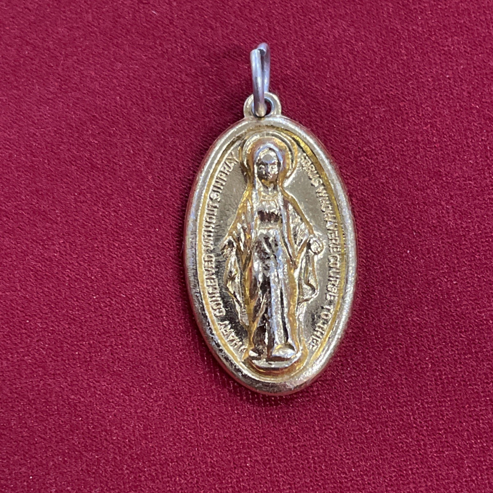 Vintage Gold Toned Religious Virgin Mary Christian Miraculous Medal Pendant