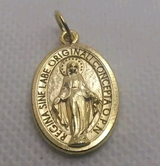 7 Vtg &1 Rear Catholic Saints, Mary, Bernadette, Joseph, Dymphna Medal Pendants