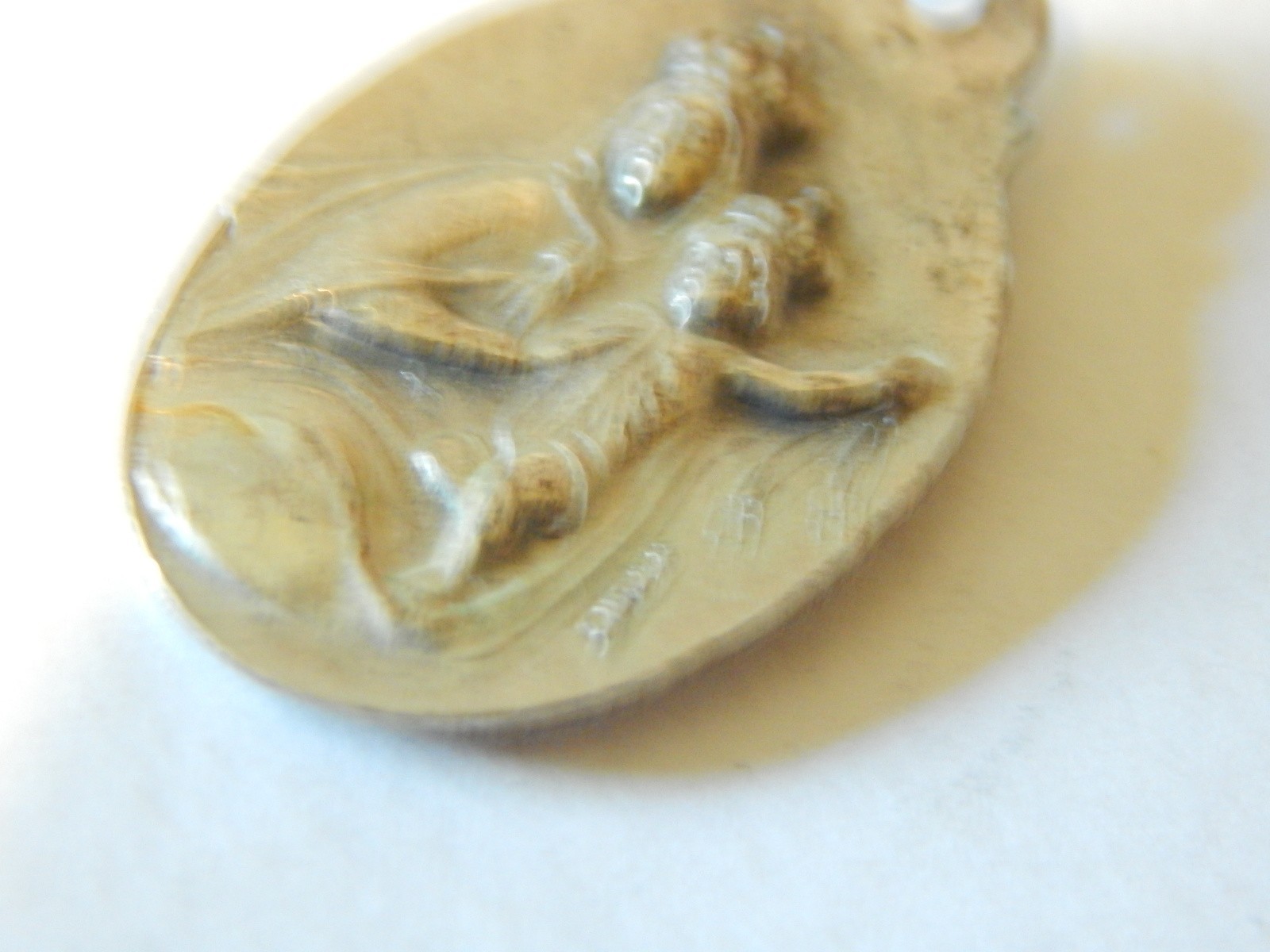 VTG 1950S ? CATHOLIC STERLING SILVER PENDANT CHARM METAL JESUS VIRGIN MOTHER