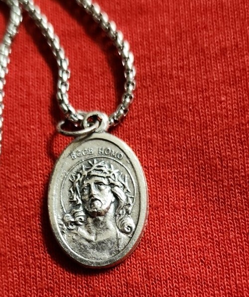 CHRISTIAN CATHOLIC Medal &24 inches chain made in Italy