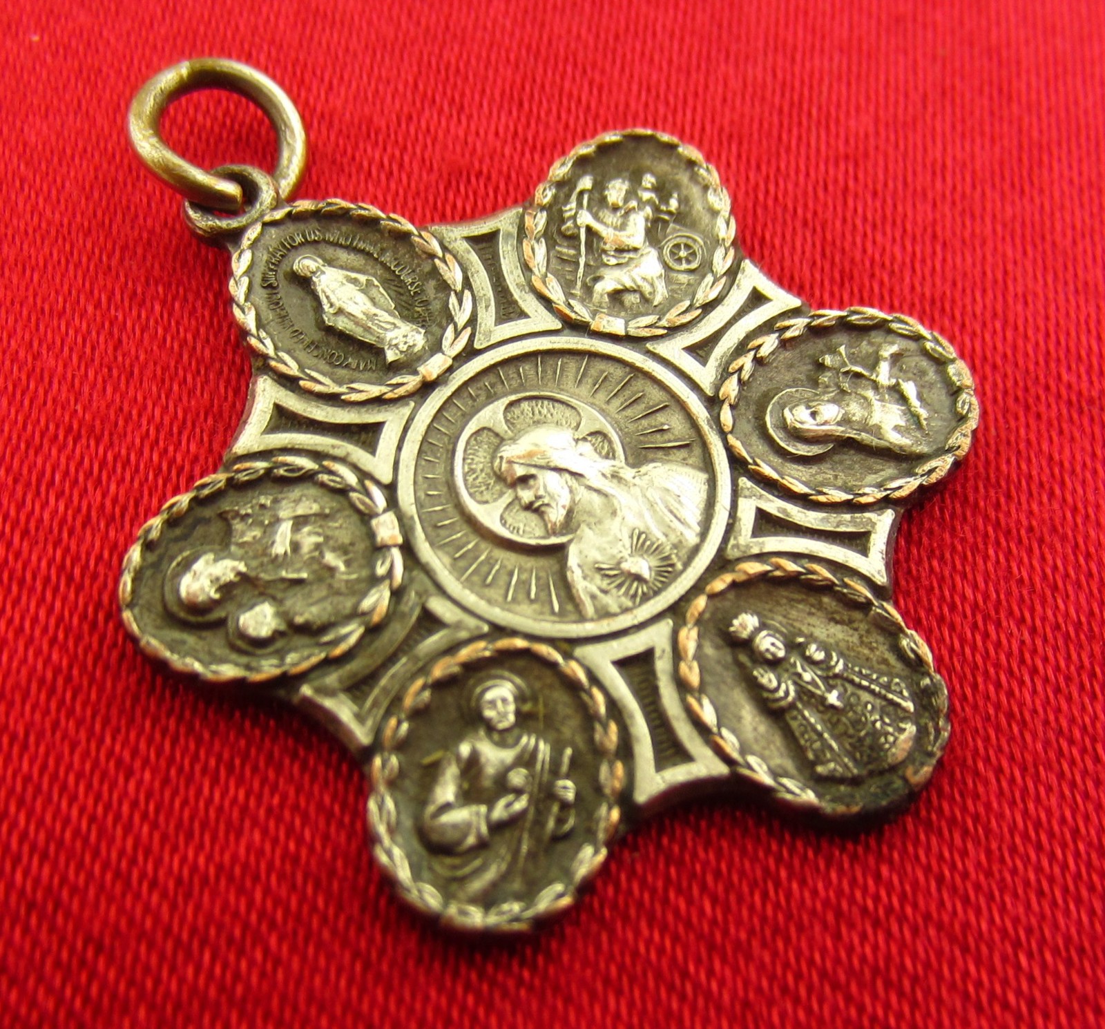 Vintage 7 WAY Medal MARY JESUS JOSEPH SAINT THERESE Religious Catholic Pendant
