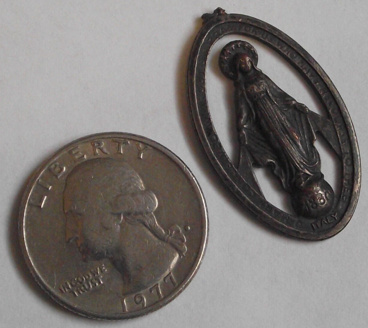 Vtg NO BAIL 1830 Miraculous Virgin Mary crushing the snake religious medal Italy