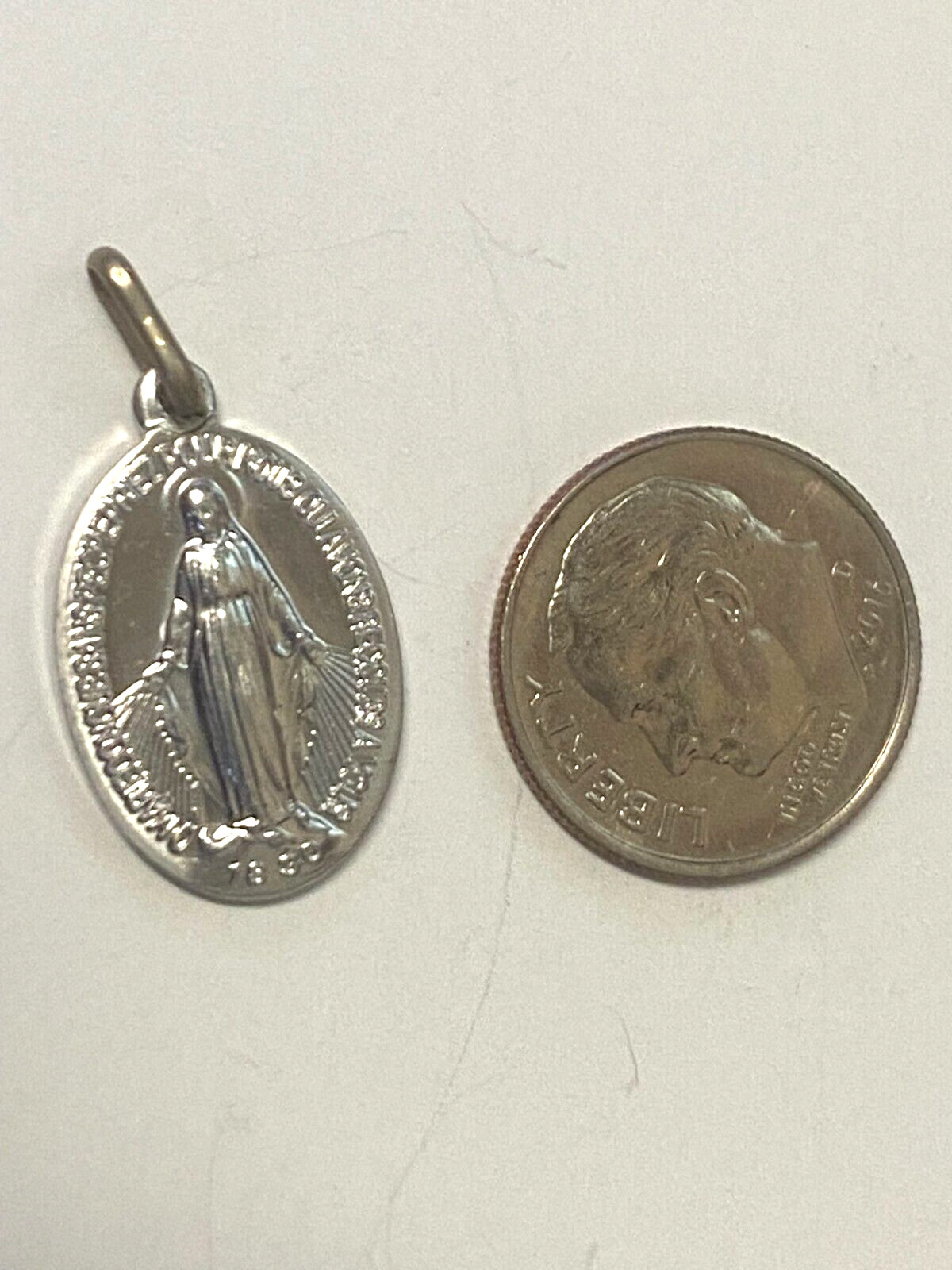 Our Lady of the Miraculous Silver tone Image .50″ Medal, New from Italy #MD-062