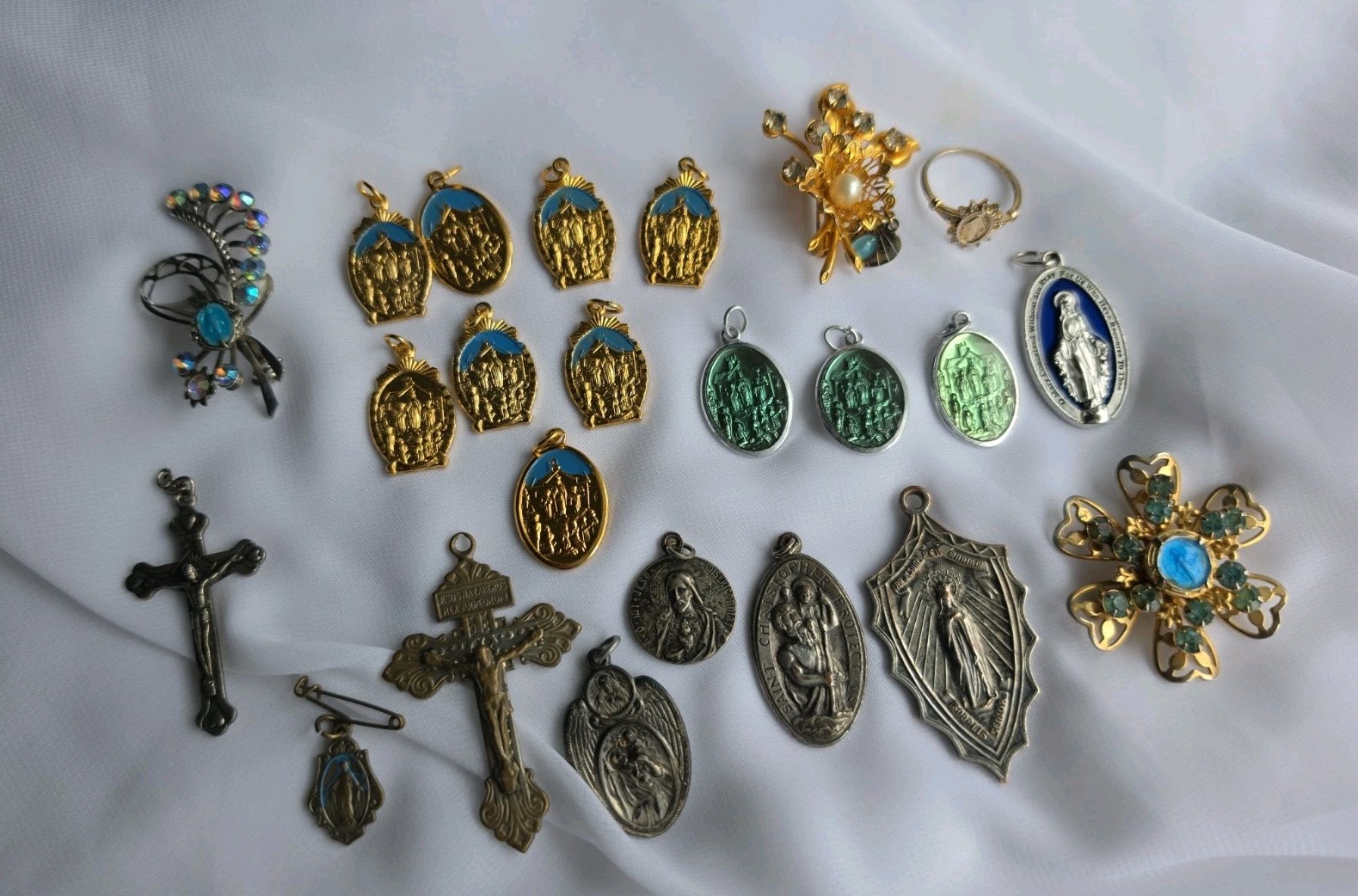 Catholic Religious Medal Lot Of 23, Ring, Brooches