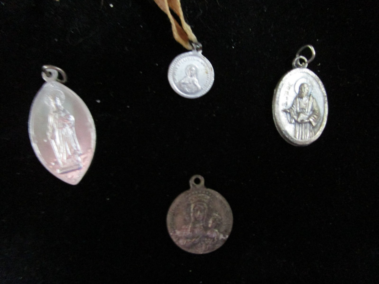 5 Vintage Catholic Medals St. Dymphna 2 St. Jude St. Nonnatus Pope John Paul II
