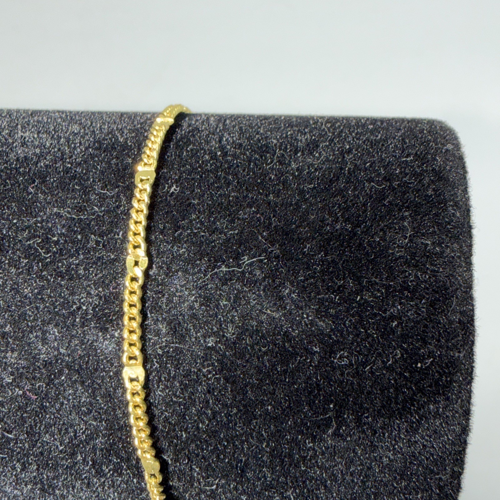 18K Gold Plated Rope Chain Necklace 2mm Wide 18” Long & Curb Chain Bracelet 7” L