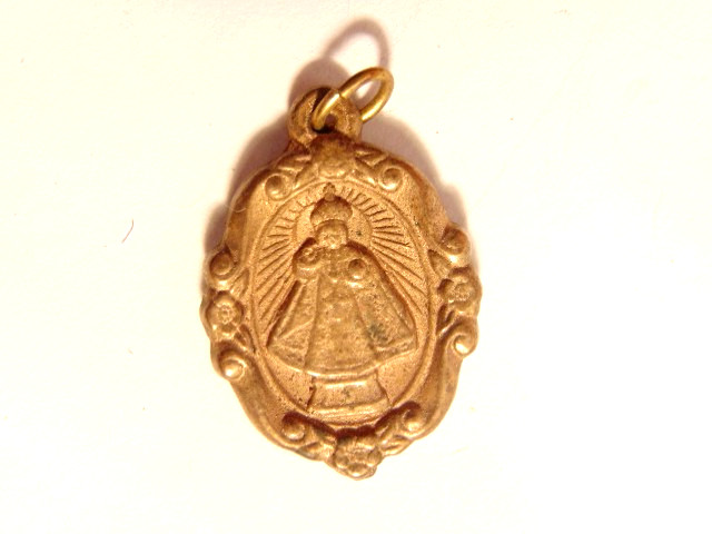 old light gold toned Infant of Prague / Sacred Heart religious medal