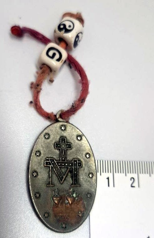 Vintage Miraculous Medal Catholic Blessed Virgin Mary Pendant Silver Tone Italy