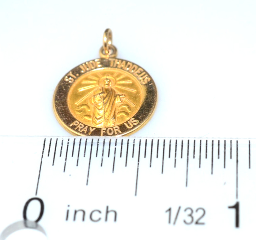 VINTAGE 14K YELLOW GOLD SMALL ROUND DISK CHARM OR PENDANT ST JUDE THADDEUS MEDAL