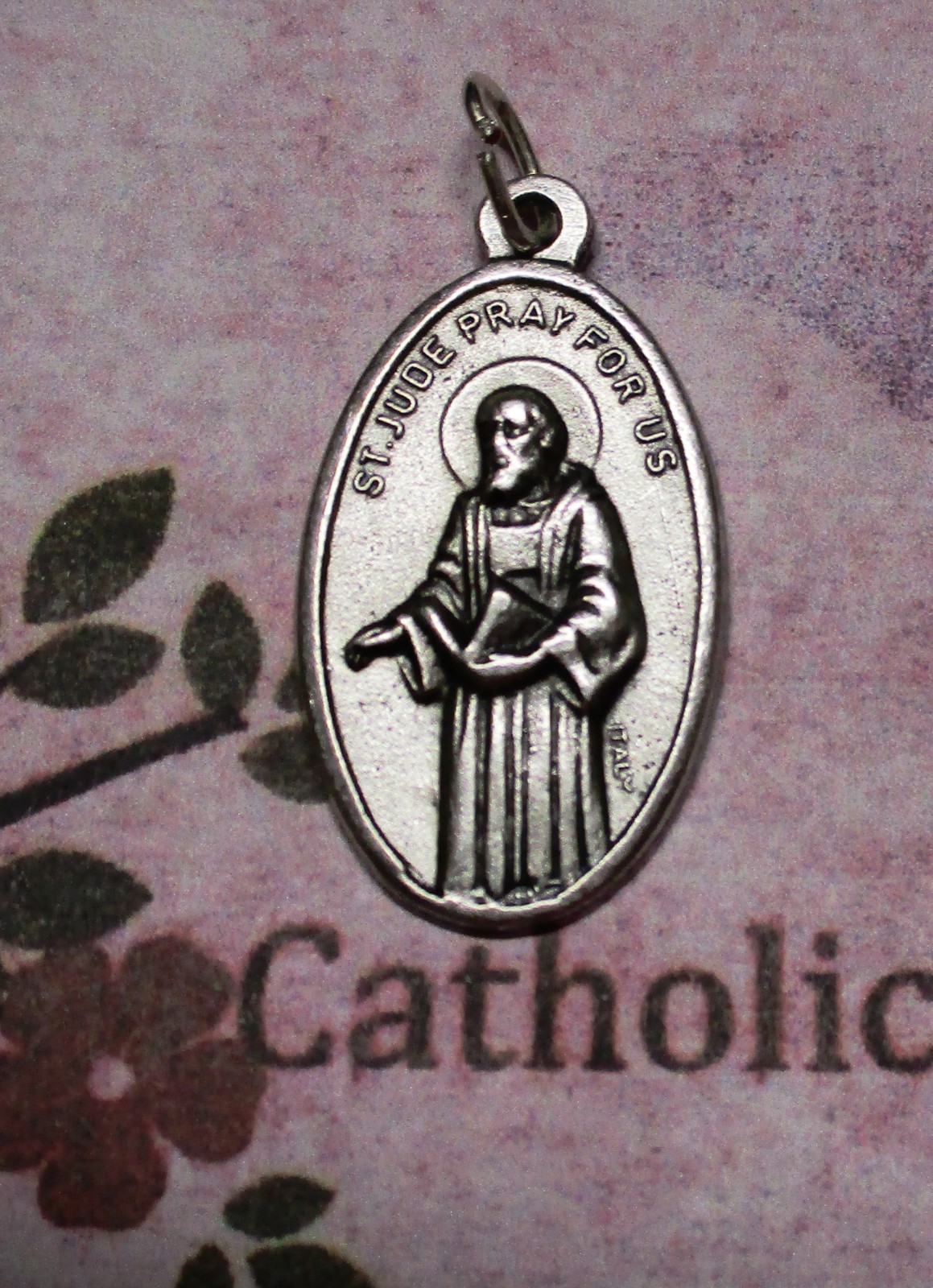 Saint St. Jude Pray for Us – Italian 1 1/4″ Antique Silver Tone Oxidized Medal