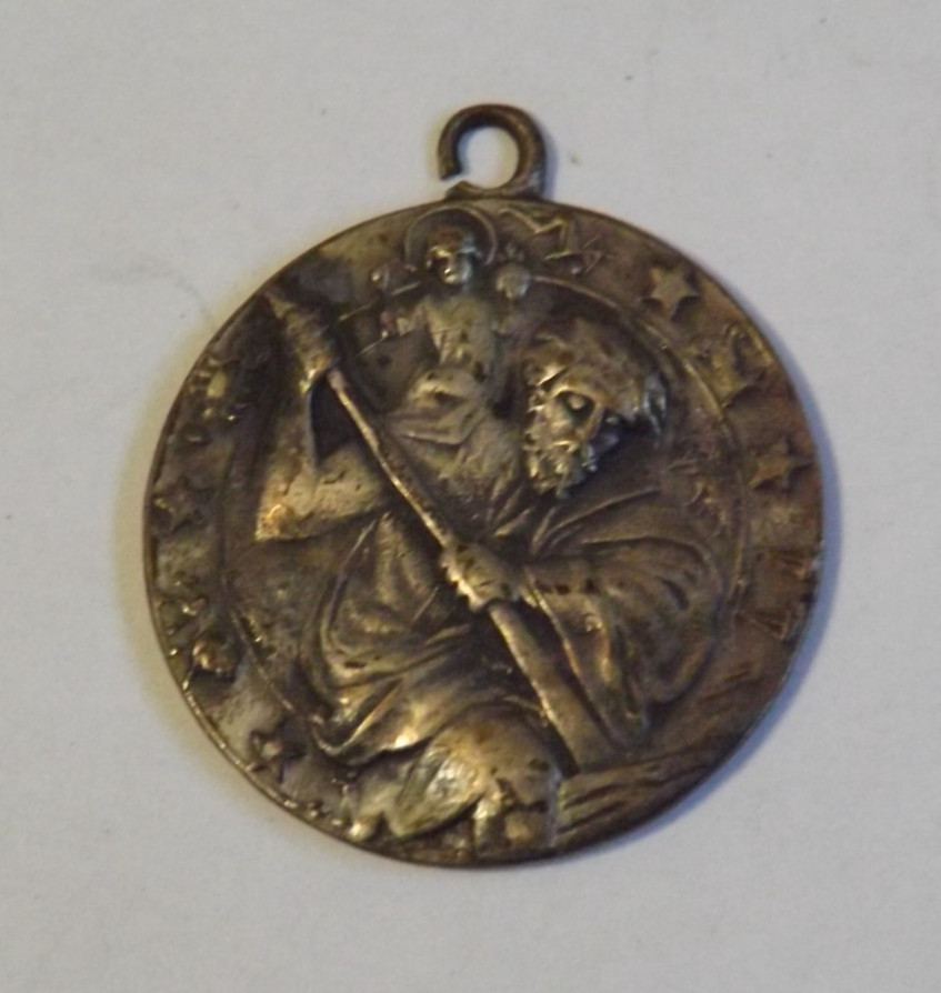Broken bail St Saint Christopher Zodiac safe travel pendant charm pocket medal