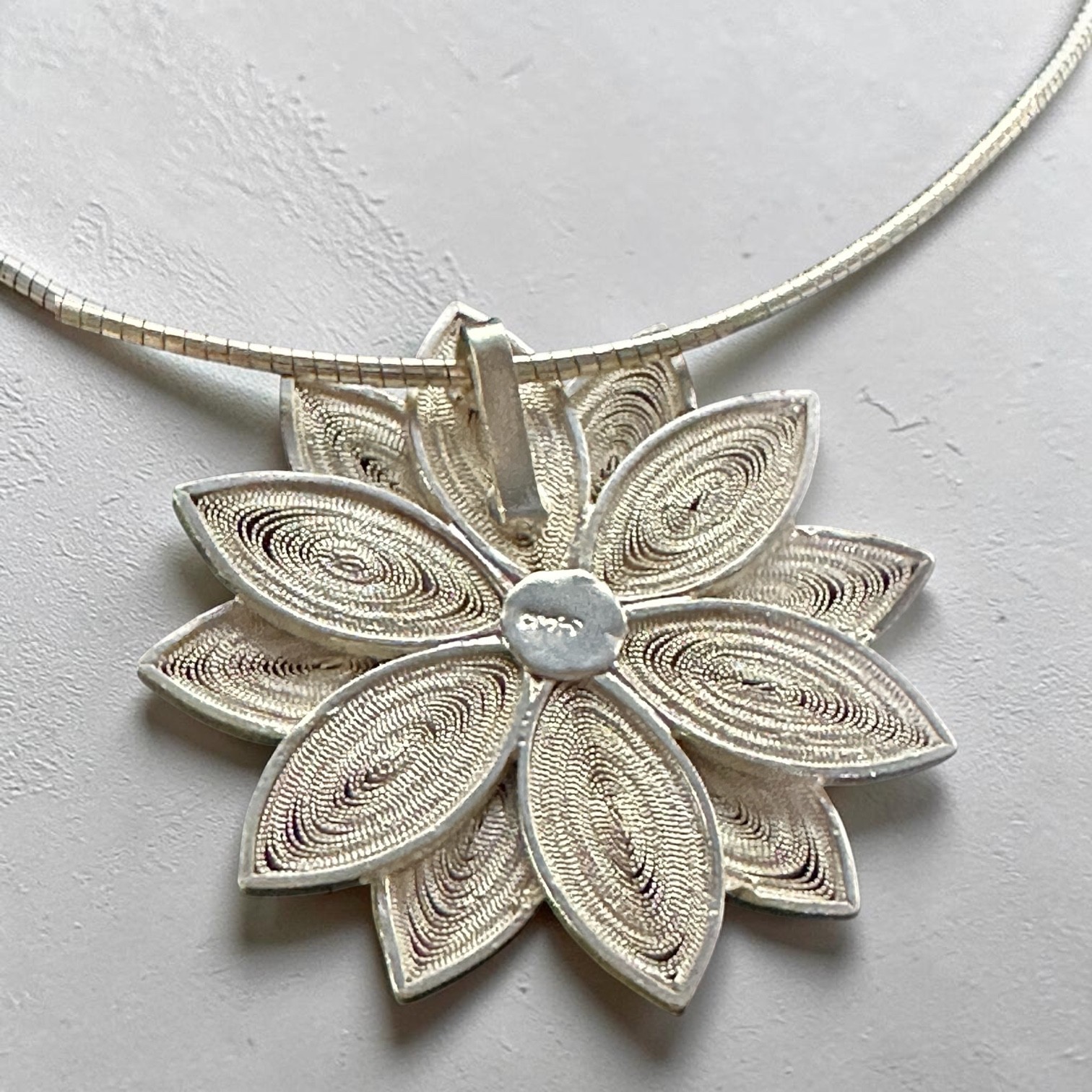 Sterling Silver Lotus Flower Pendant Omega Necklace 20″ Boho Chic Gypsy 20.1g