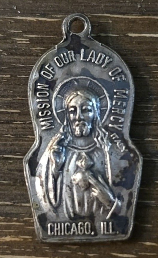 Vintage Catholic Mission Of Our Lady Of Mercy Mary Chicago IL Pendant Italy
