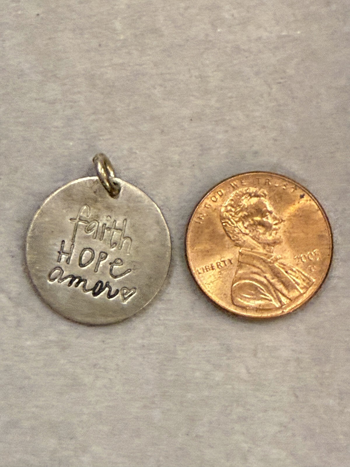 Vintage Religious Faith Hope Amor Medal Gold Tone Classic Pendant Charm (3148)