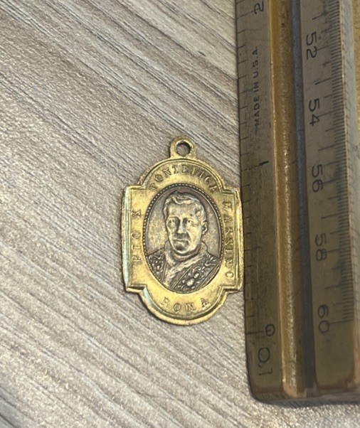 Antique Italian Medal Saint Pope Pius X Tenth Mary miraculous brass gold Pendant