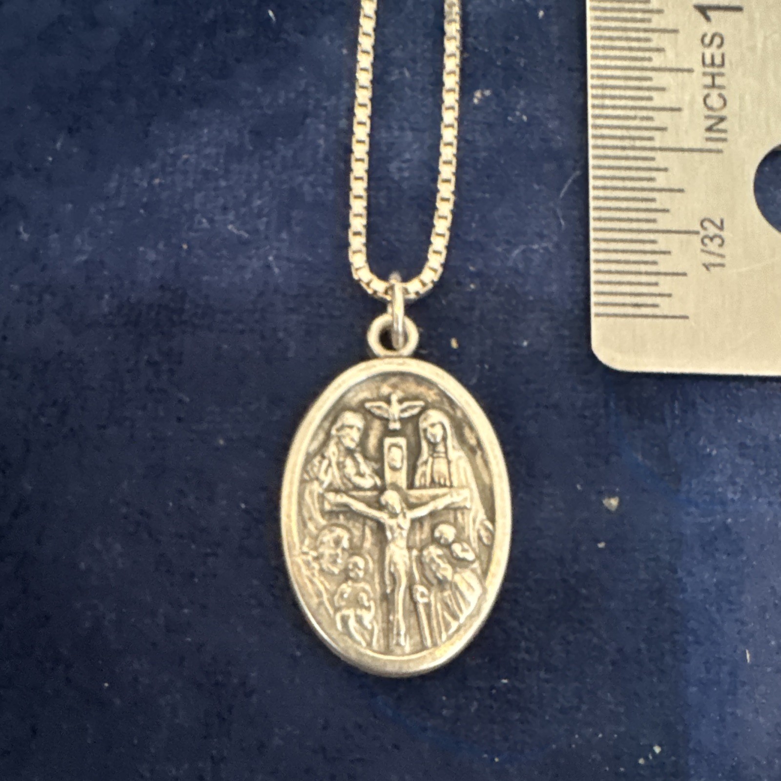 925 Italy Sterling Silver Christian Catholic Crucifix Medal Pendant Necklace