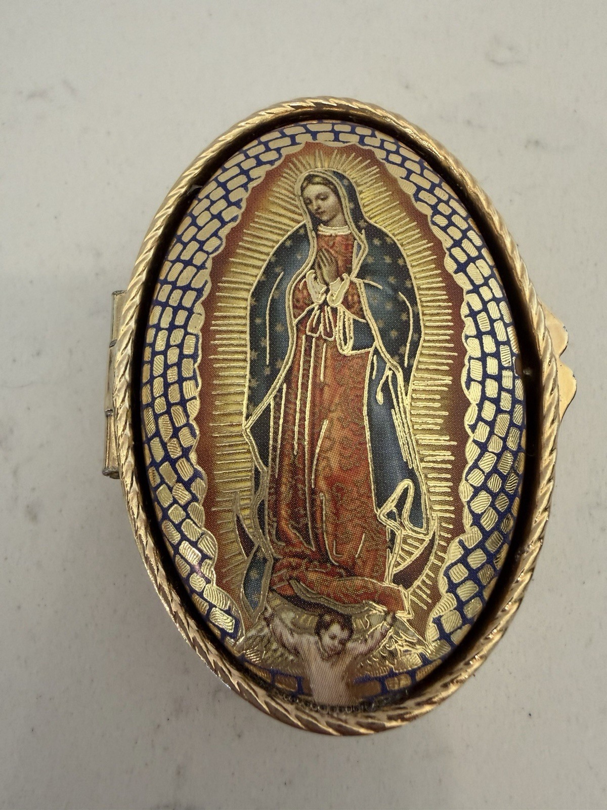 Our Lady Of Guadalupe Gold Toned-Tinket/Pill Box Made In Italy – Max Valiano