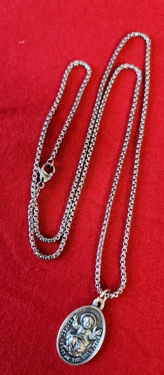 CHRISTIAN CATHOLIC Medal &24 inches chain made in Italy