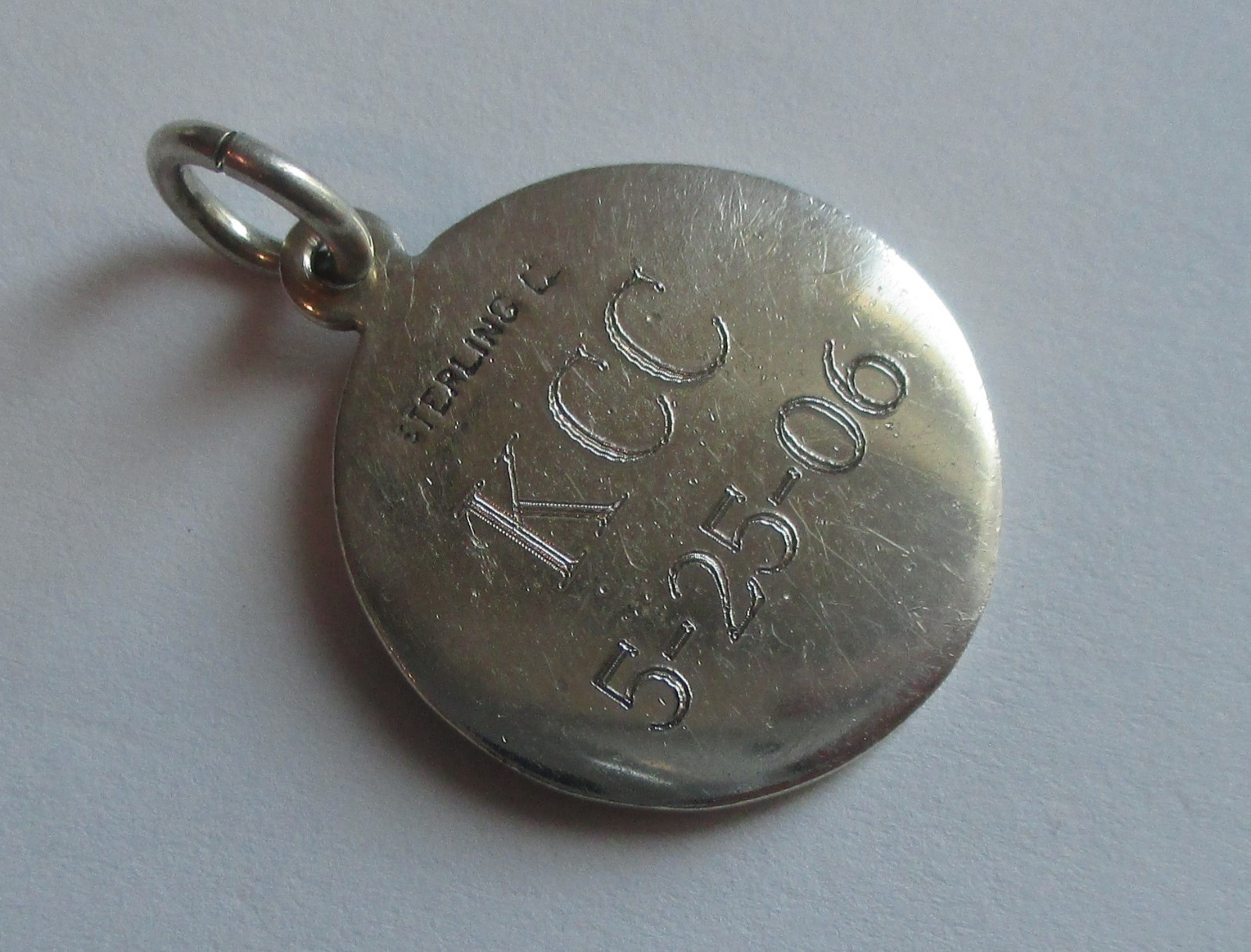 7/8in STERLING SILVER BLUE ENAMEL SAINT CHRISTOPHER MEDAL PENDANT Engraved Dated