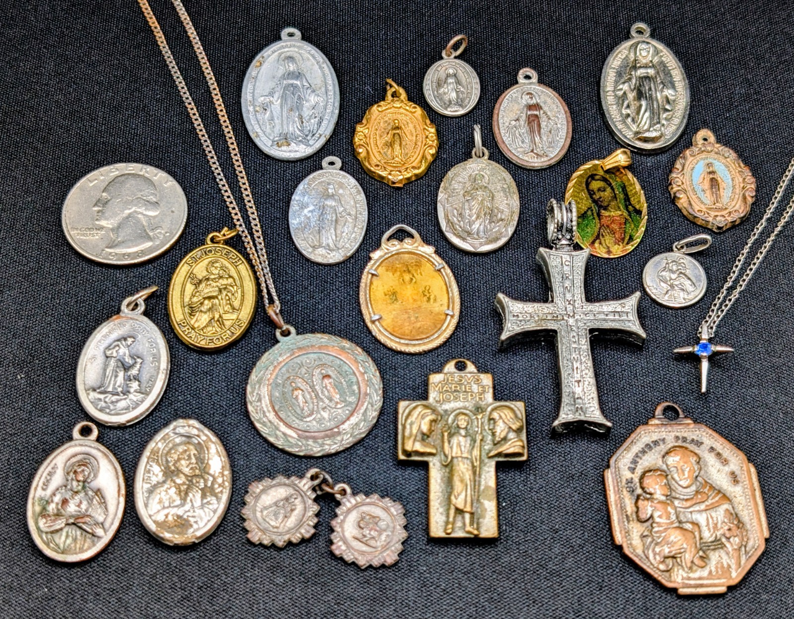 LOT OF 21 Religion Collectibles MEDALS Medallions MARY Saints CHRISTIAN Catholic