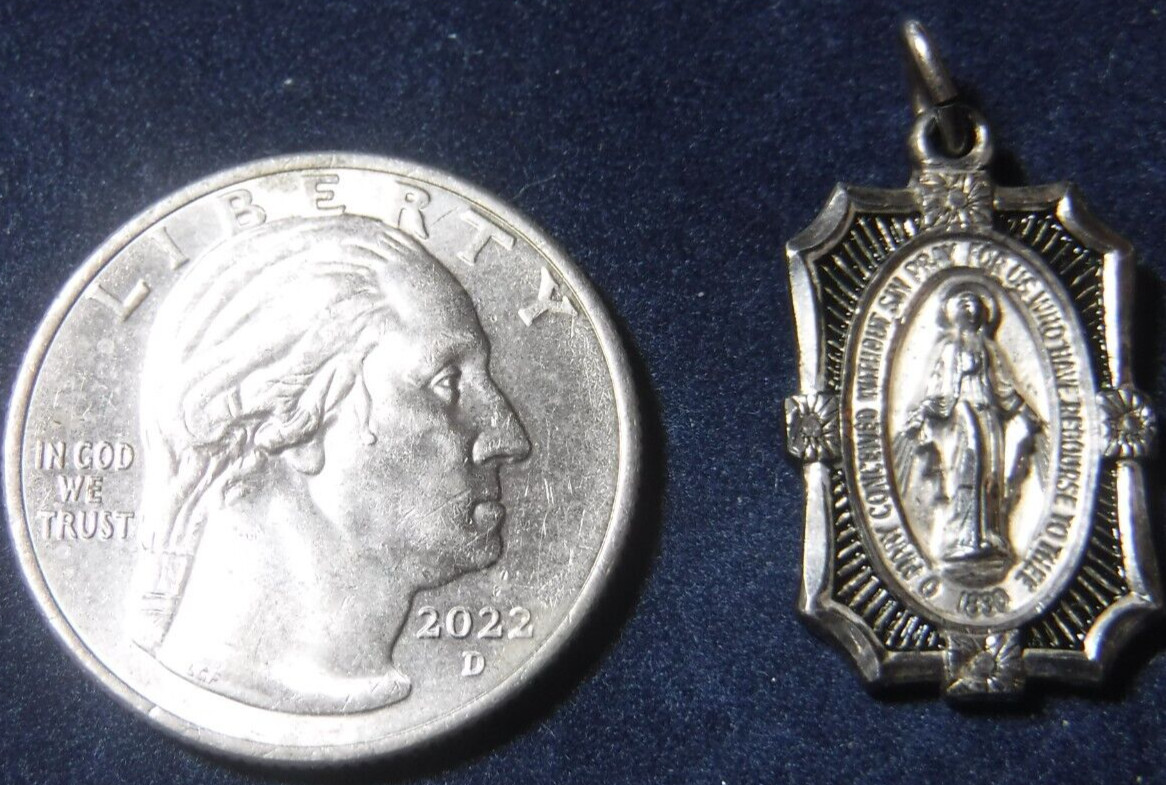Vintage Ornate Catholic Miraculous Medal Sterling Silver #142ae