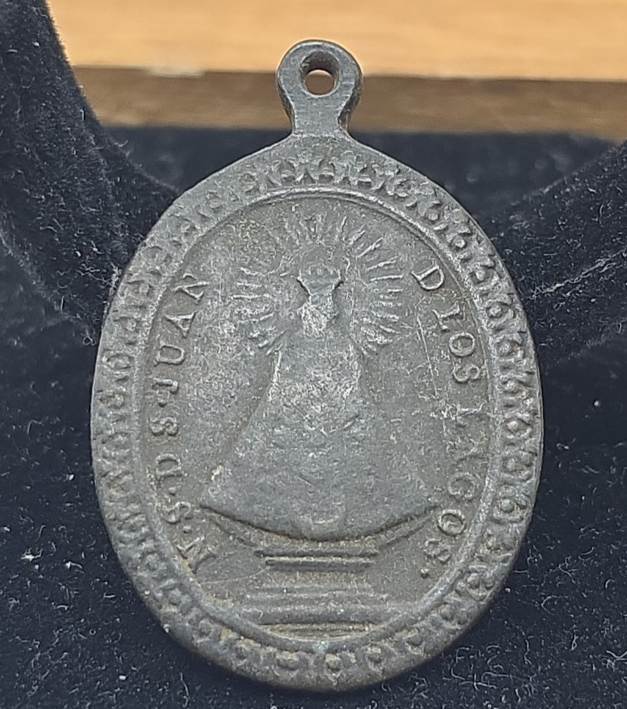 AWESOME VIRGEN DE SAN JUAN DE LOS LAGOS, MEXICO RELIGIOUS BRASS MEDAL “DUG”