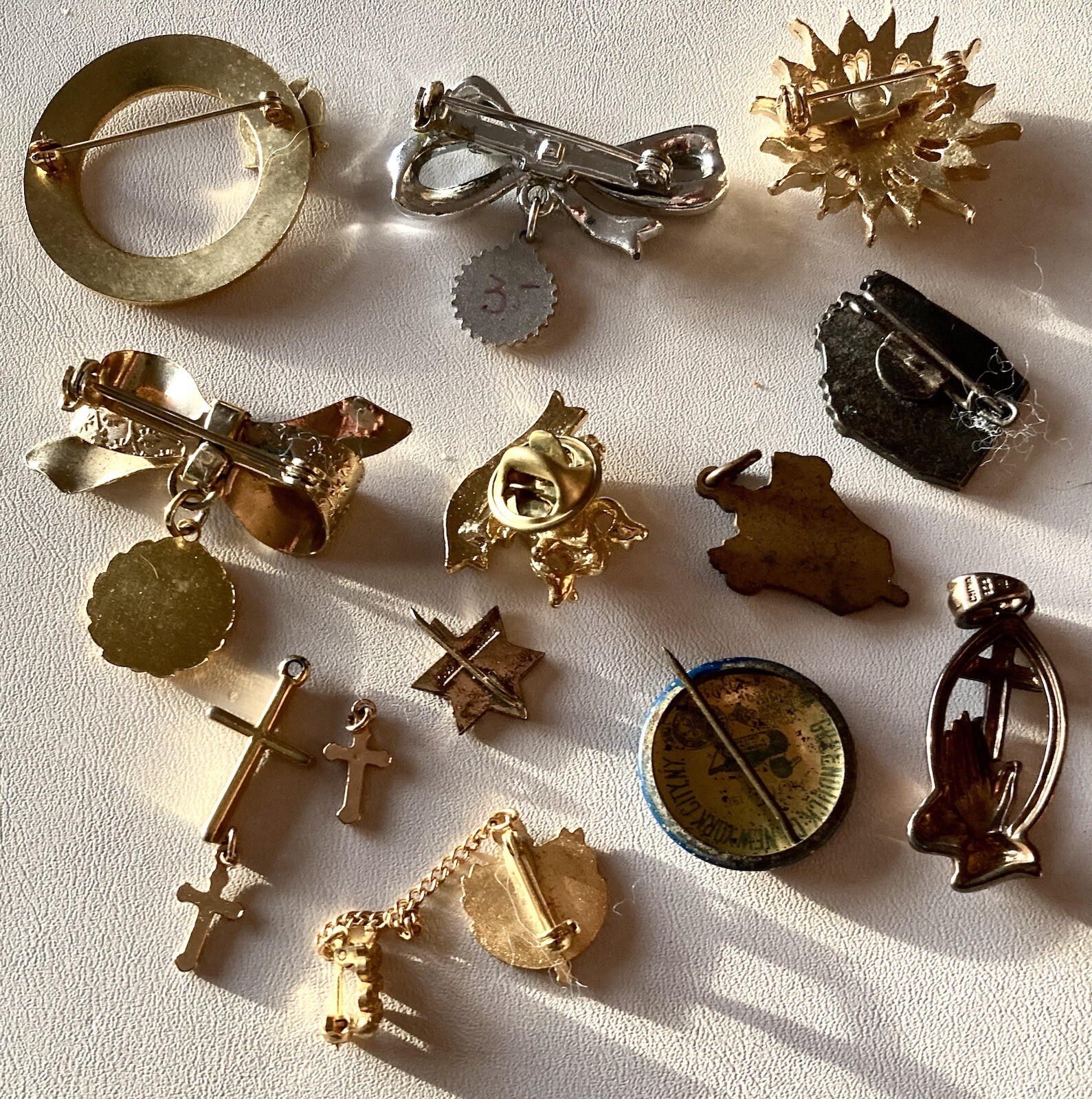 Nice Collection of Assorted Vintage Organizational/Religious Pins/Gold Toned/925