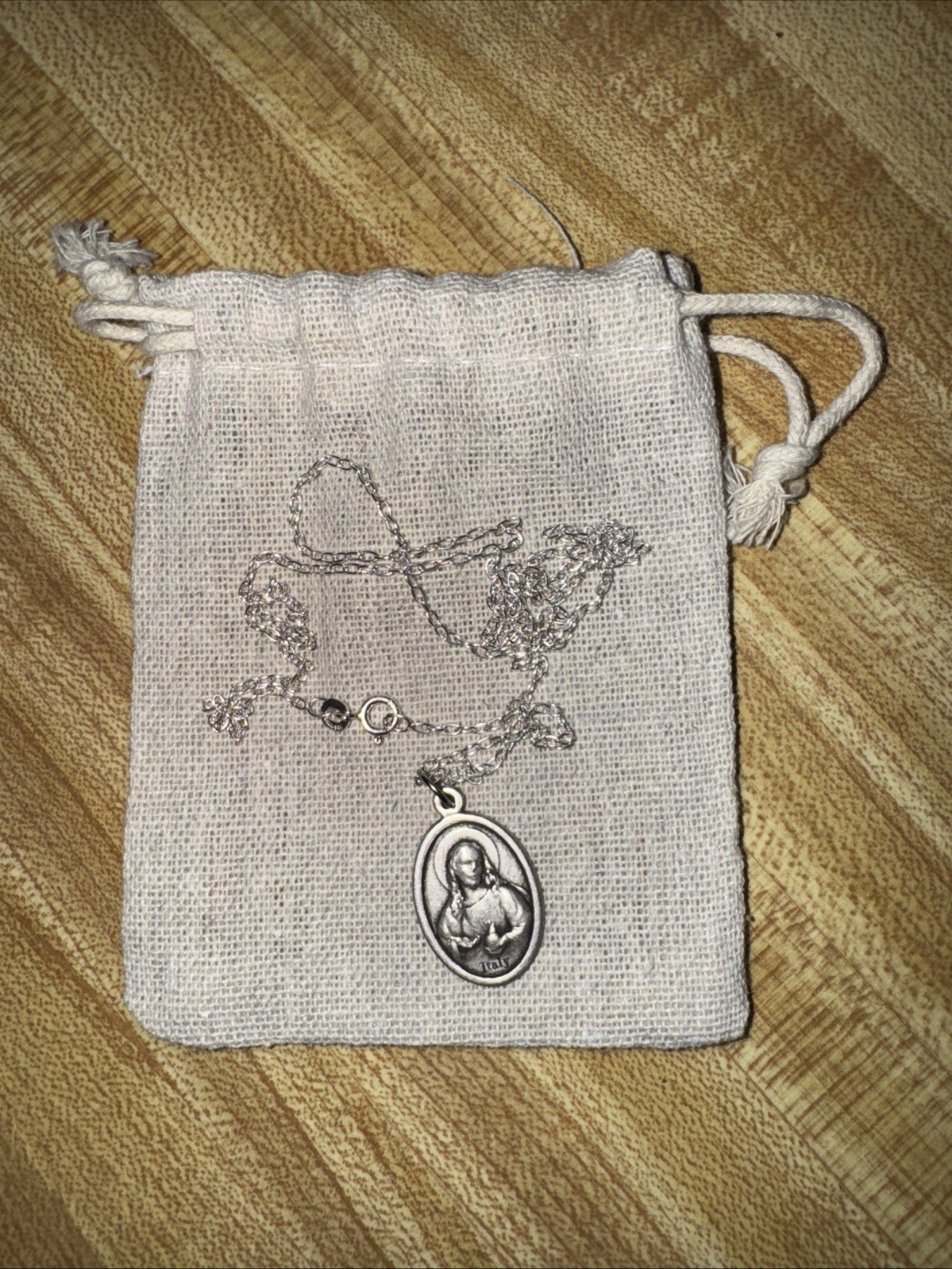 Scapular Medal, 24” Silver Filled Necklace Chain And Multi-use Canvas Pouch