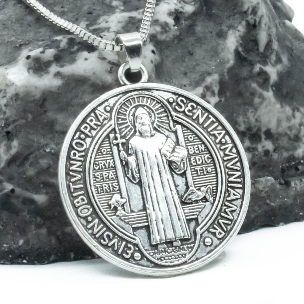 Saint St Benedict Of Nursia Cross Medal 1 1/4″ Pendant Necklace 24″ Box Chain