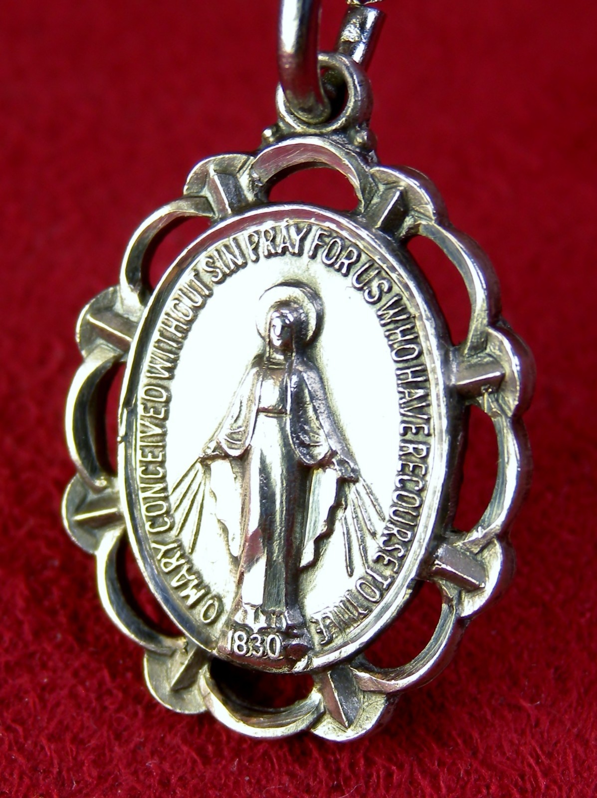 Carmelite Nuns RARE Lourdes Pilgrimage Sterling Silver Catholic Miraculous Medal
