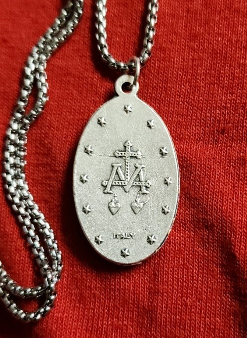CHRISTIAN CATHOLIC Medal &24 inches chain made in Italy