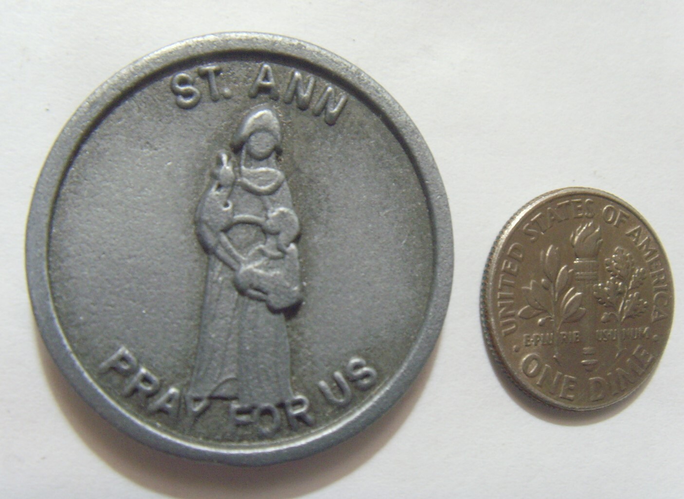 1960s vintage grey silver tone metal catholic Saint Ann pocket token EL1080