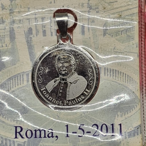 John Paul II Beatus Silver Tone Prayer Pendant NEW