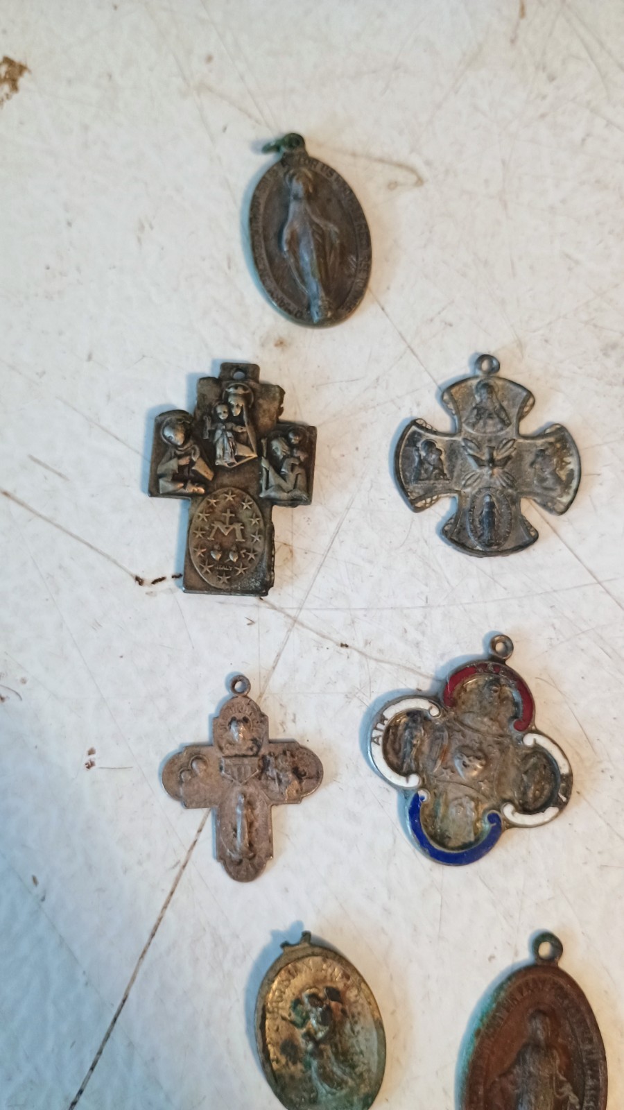 Christian Catholic Italy Vintage Necklace Pendant St Jude Mary Jesus READ