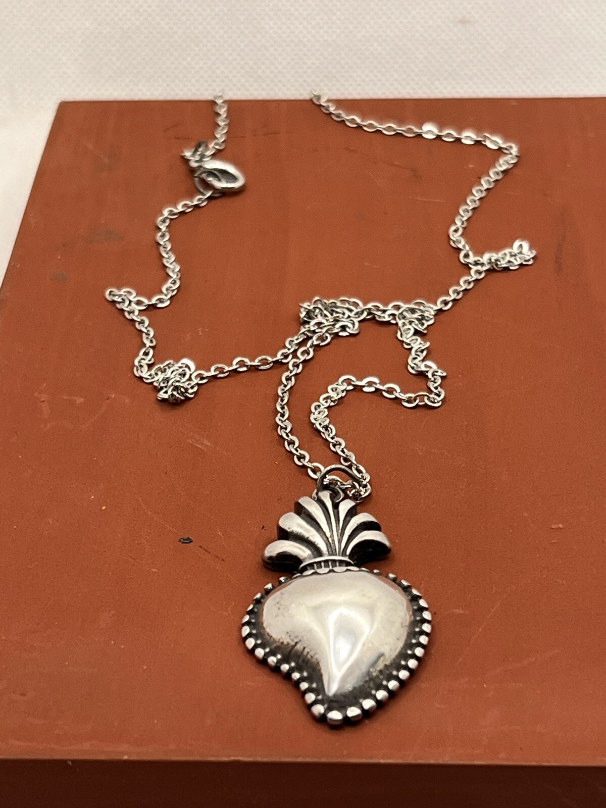 Vintage Miracros Silver Bath Metal Ex Vote Heart Necklace 4.5×2.5cm