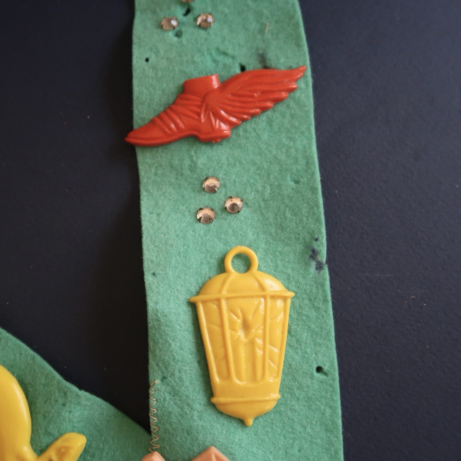 Vintage 1950s LDS Mormon “Bandlo” Primary Sash Necklace Achievement Pin Badge