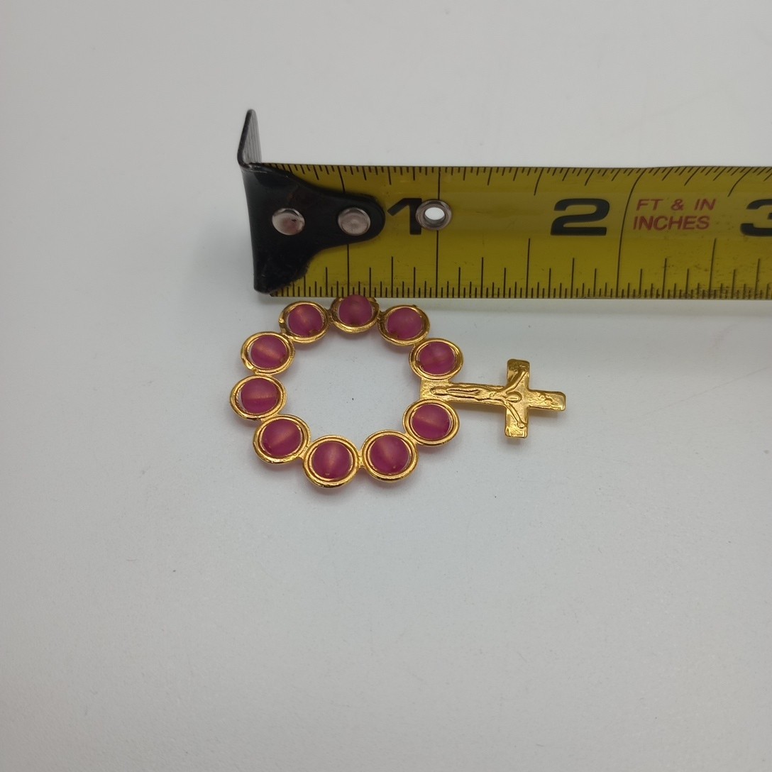 Vintage Catholic Finger Pocket Rosary Medal Gold Tone Pink